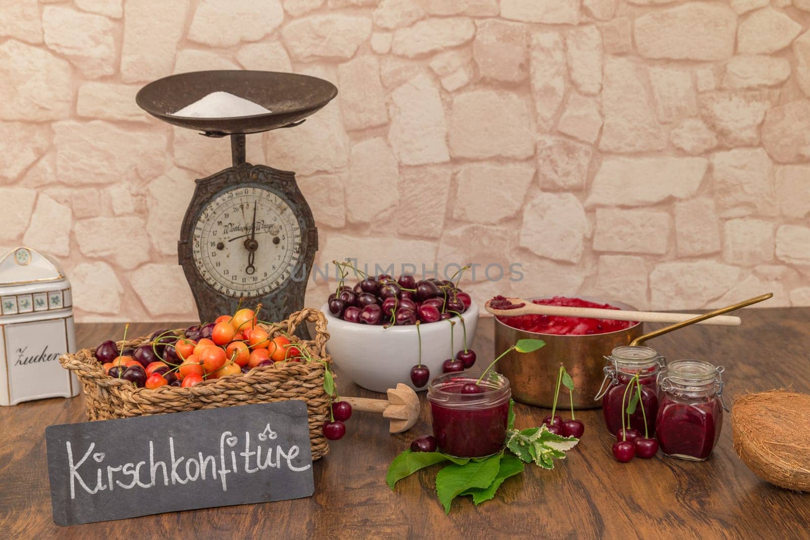 Cook cherry jam