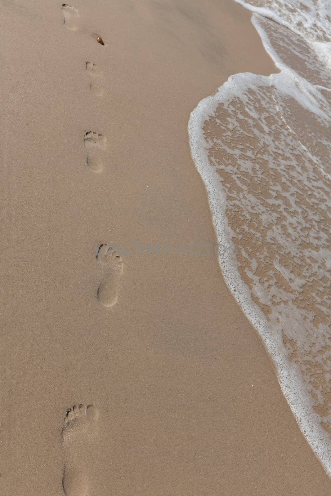 Traces in the sand