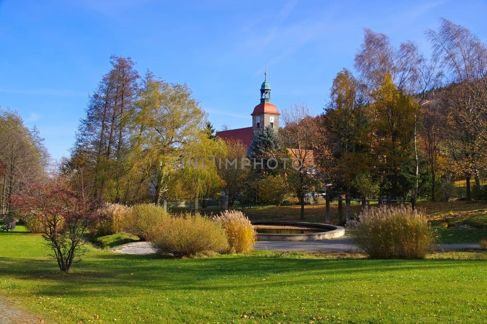 Jonsdorf Park and Church in the Zittau Mountains - Jonsdorf Park and church in Zittau Mountains