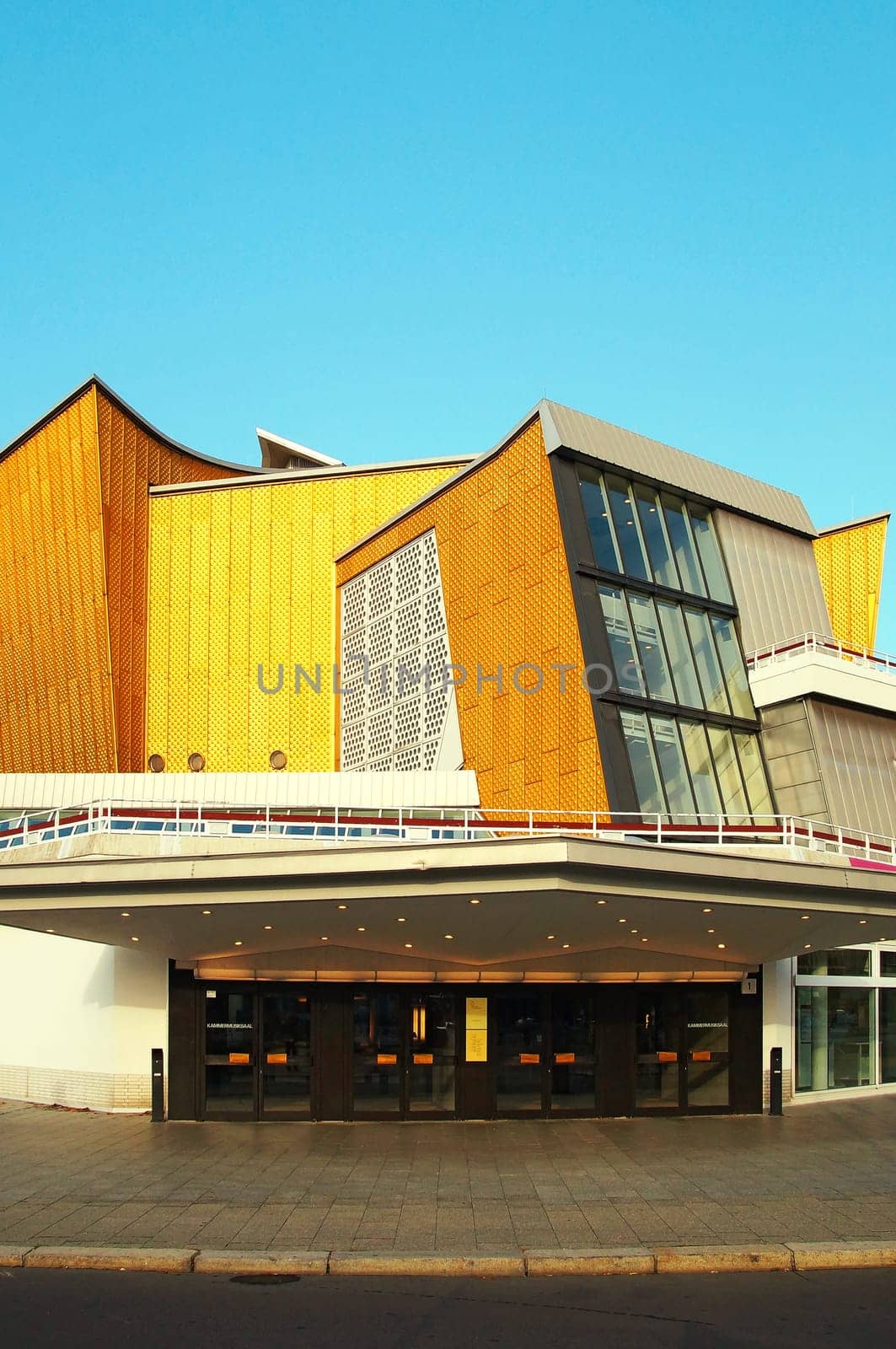 Berliner Philharmonie Deutschland / Philharmonic Hall Berlin Germany