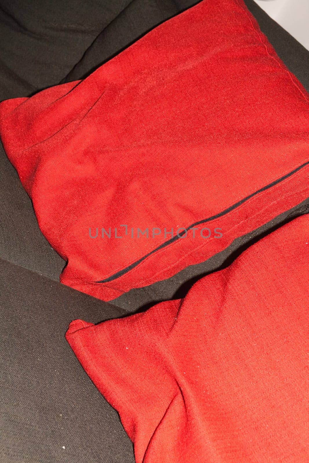 red cushions