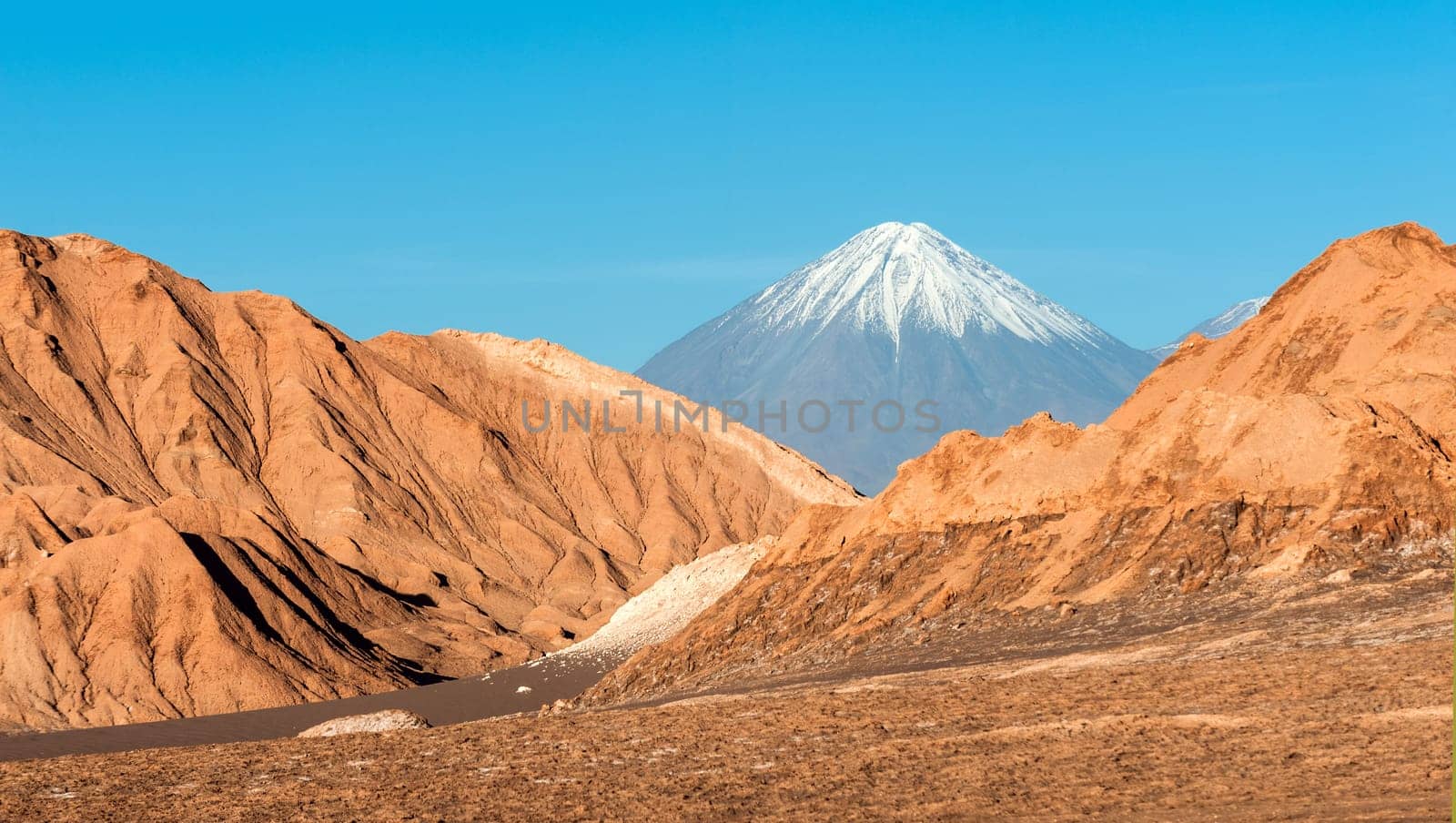 Volcanoes Licancabur and Juriques, Cordillera de la Sal, Atacama desert, Chile.