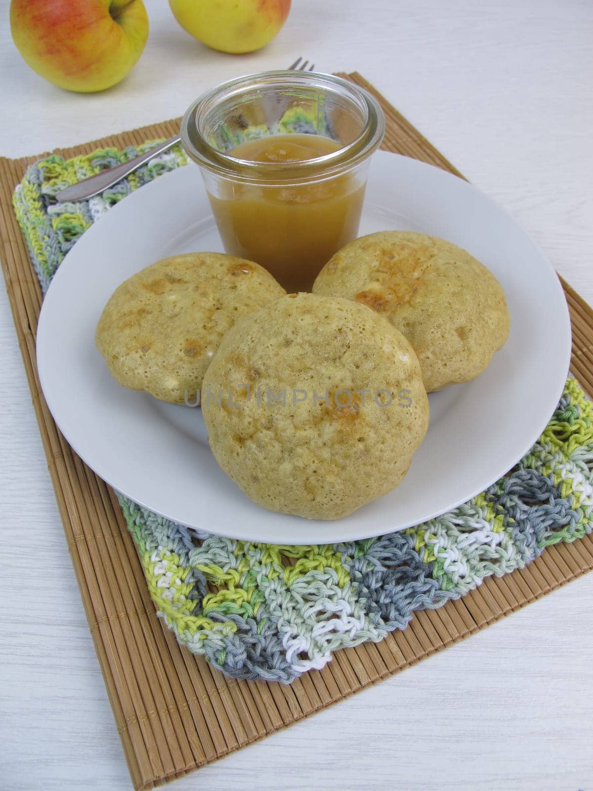 Pancakes Muffins with apple sauce