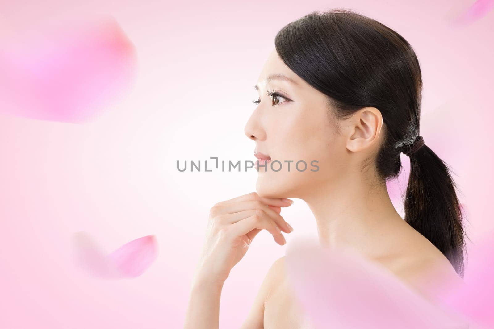 Asian beauty face closeup portrait with clean and fresh elegant lady.
