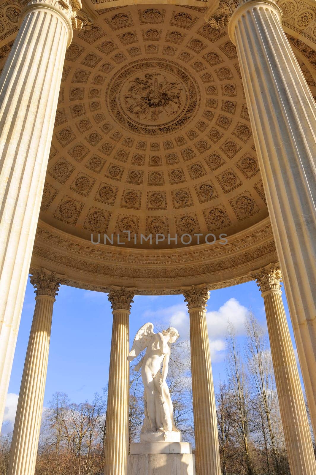 versailles temple of love with its center the statue of Cupidon