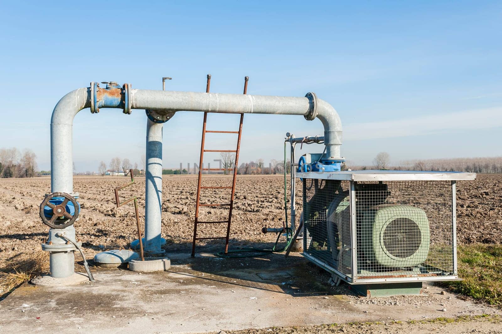 System for pumping irrigation water for agriculture