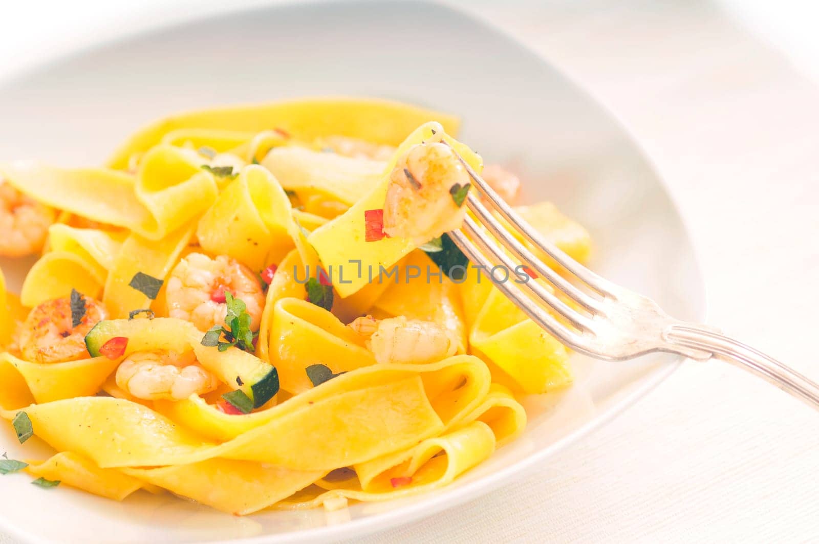 Seafood ribbon noodles