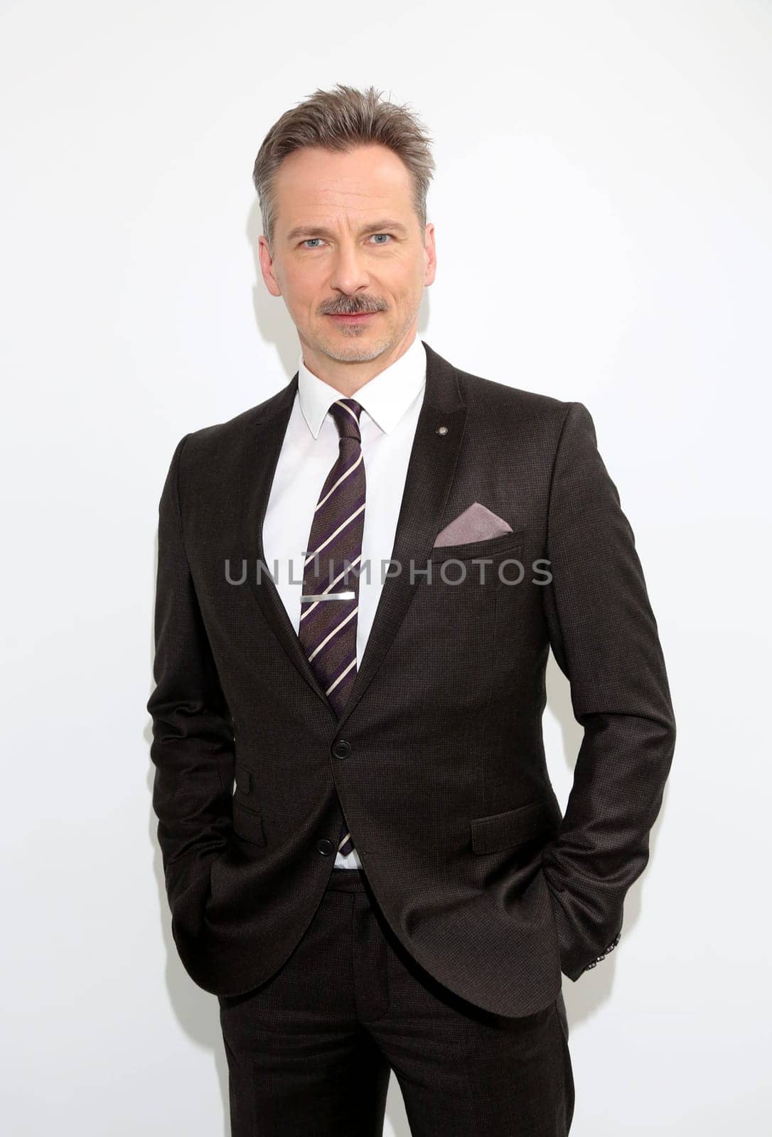 David C. Bunners .. ARD-Telenovela " Red Roses "" Photocall at the Briese Studio Hamburg on 18.04.2016"