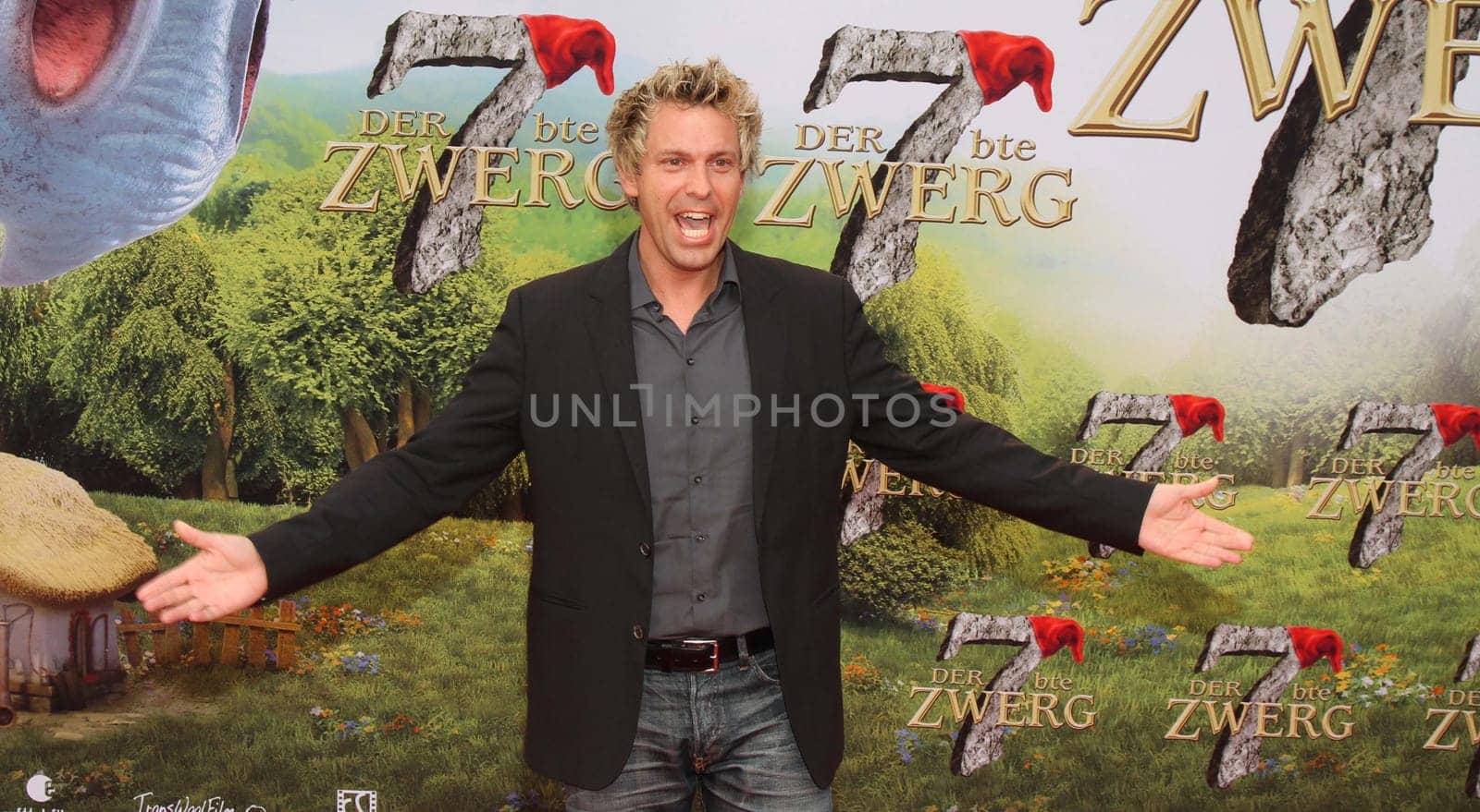 Sascha Grammel at the premiere of the 7bte Dwarf in Berlin