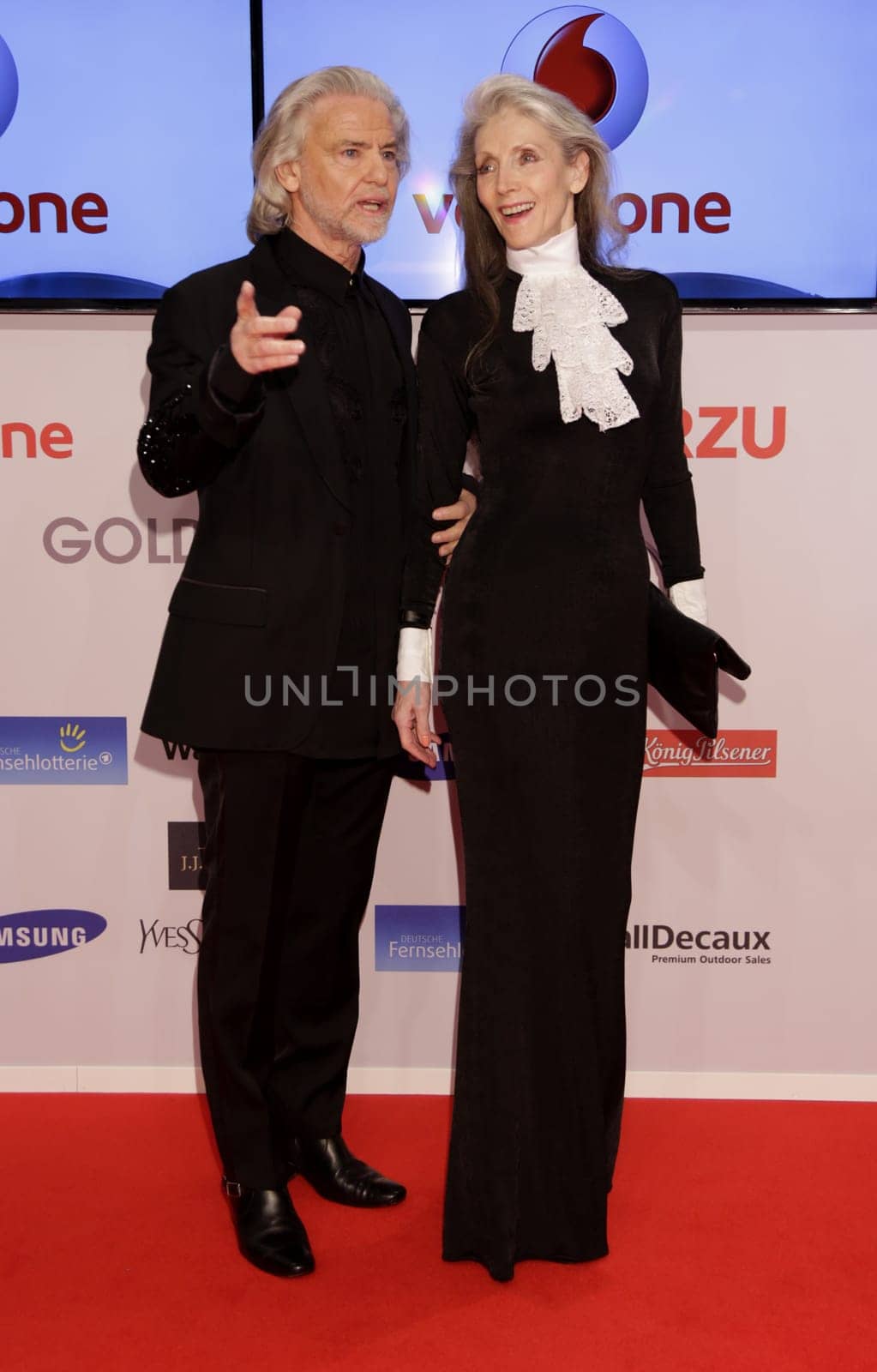 Dr. Herrmann Buehlbecker and Evelin Hall at the Golden Camera