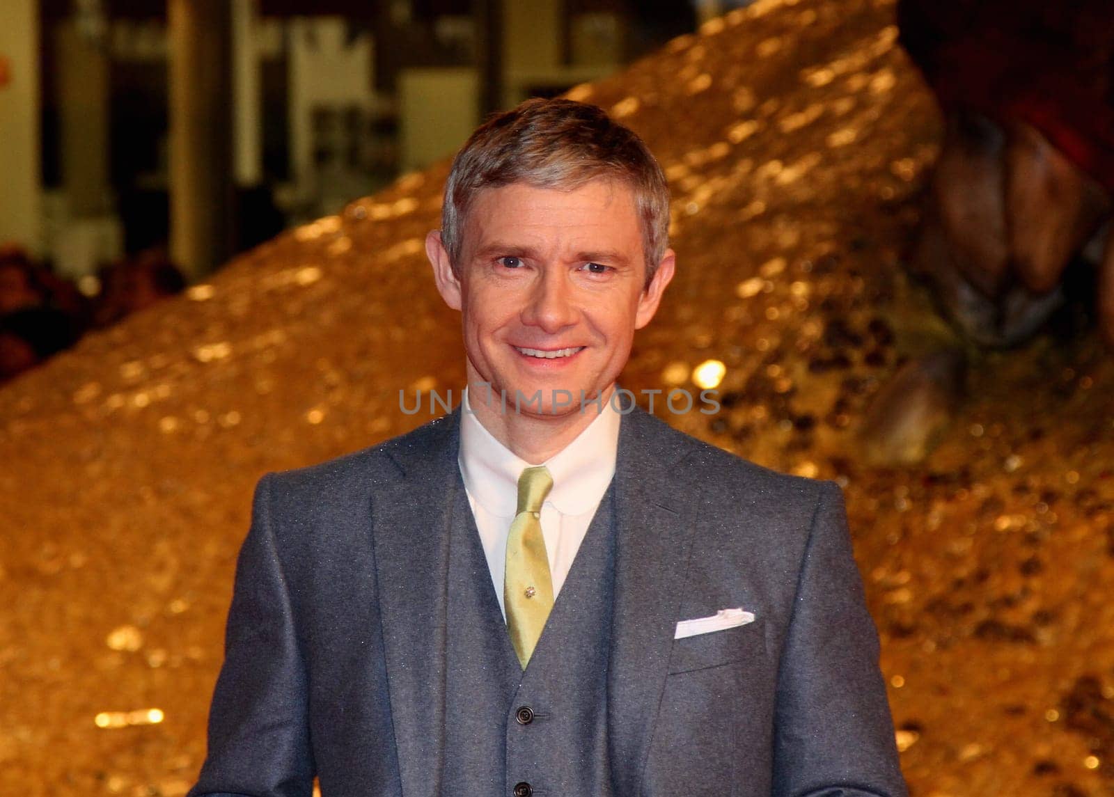 Martin Freeman  , Hobbit &quot - Europa Premiere: in Berlin , Promis auf dem roten Teppich vorm Sony Center Berlin am 09.12.2013