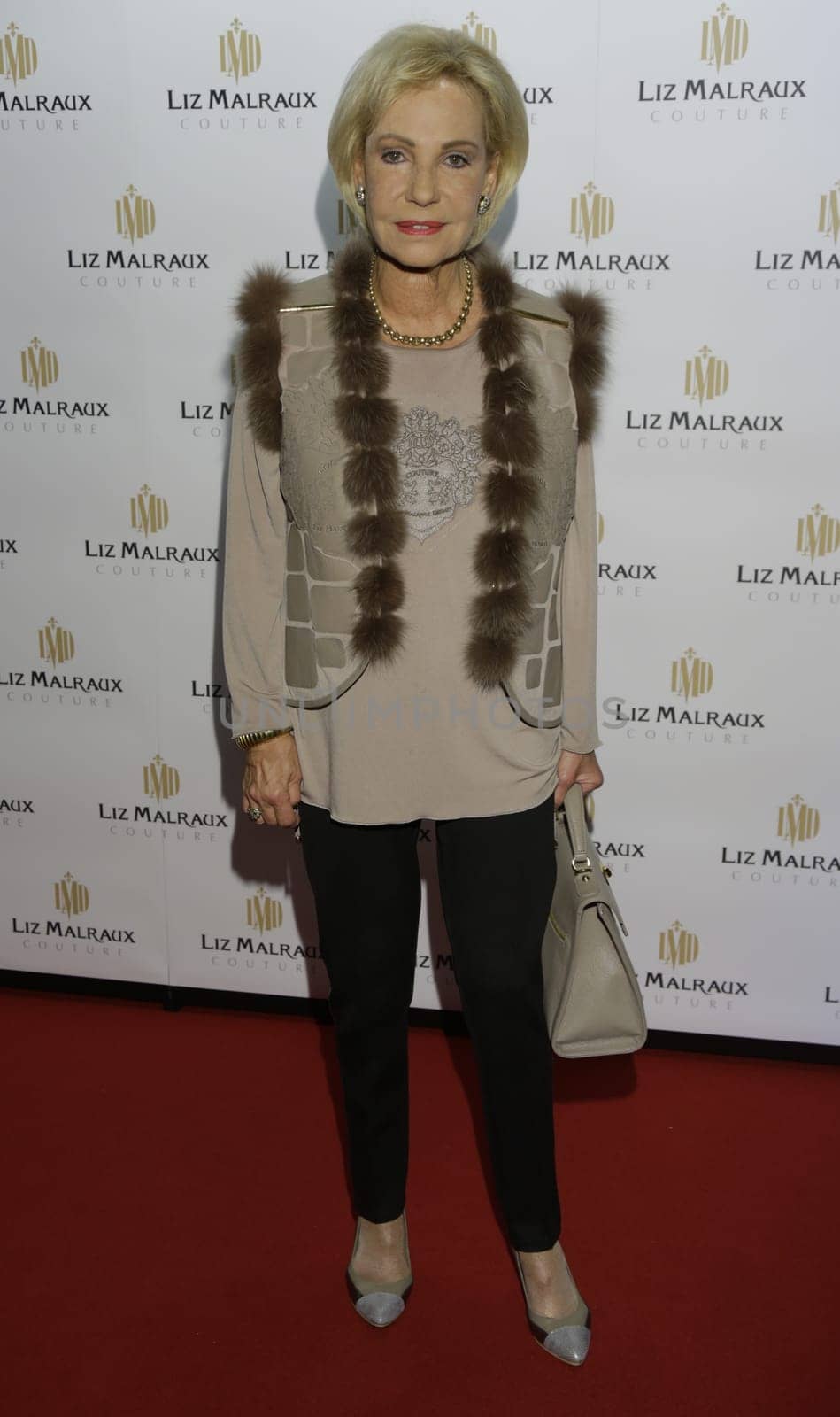 Dagmar Berghoff bei   Liz Malraux Fashionshow im Atlantik Hotel
