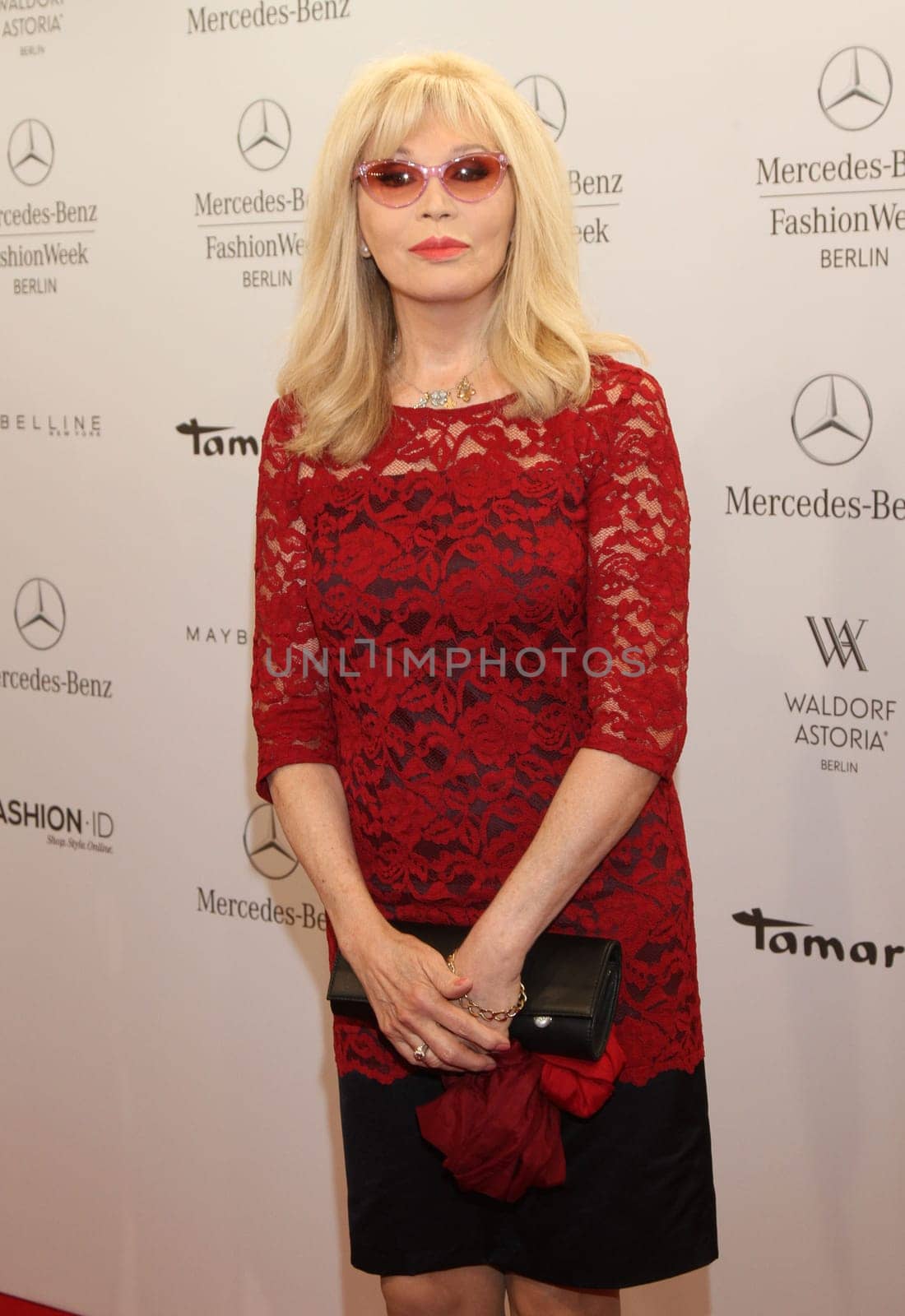 Amanda Lear  / Minx Fashionshow in Berlin  2014