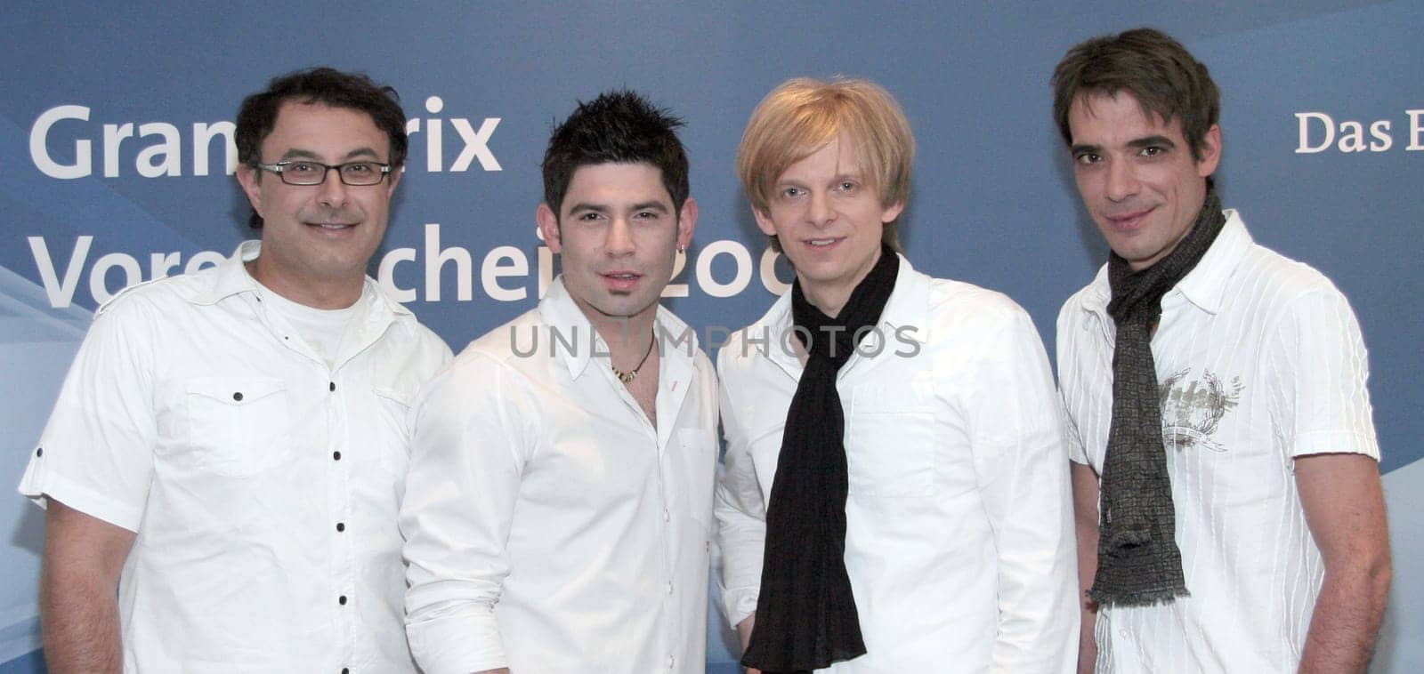 Die Teilnehmer des _Grand Prix Vorentscheid 2008 am 6.Maerz stehen fest: Cinema Bizarre   Der Gewinner wird am 24.Mai 2008 Deutschland am 24. Mai in Belgrad vertreten.