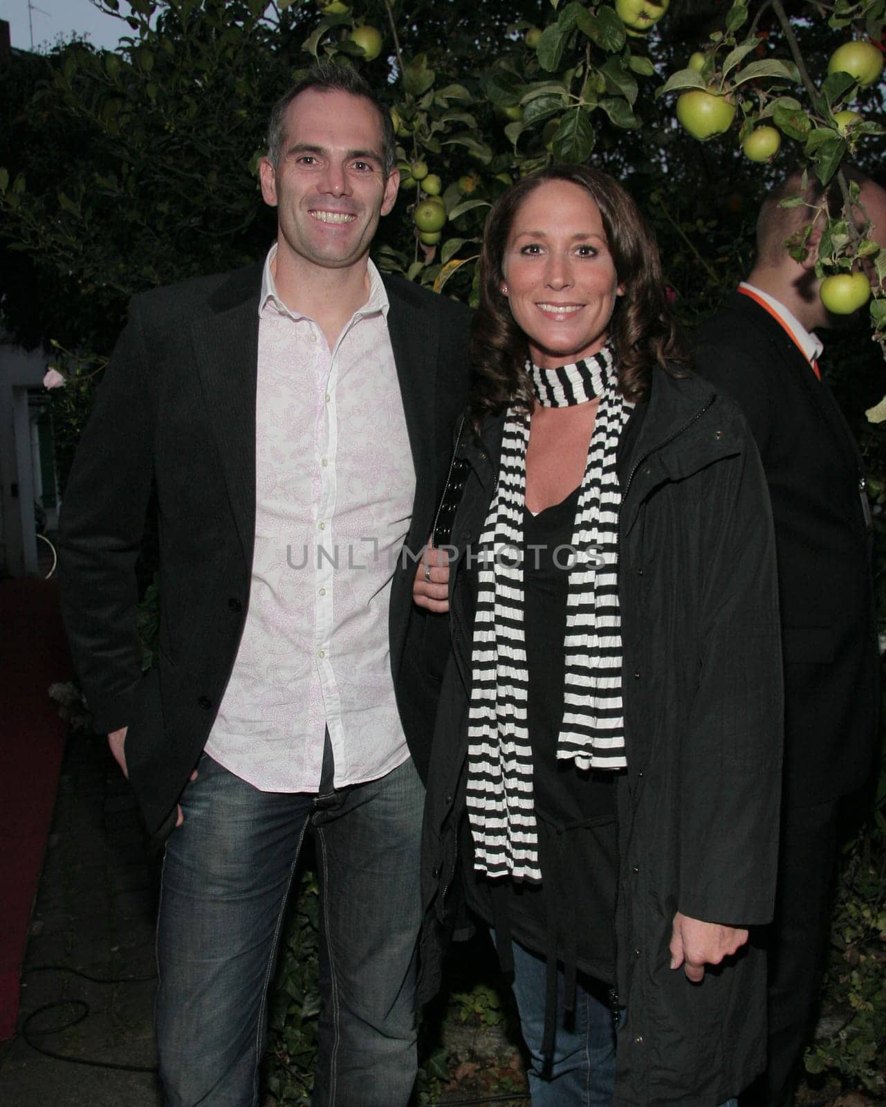 annual Straub & Linardatos summer festival with top-class guests from business,media and show business,good conversations,delicious grilled specialities,hot music and cool drinks. Photo: Patrick Harzig and girlfriend Karin Campus