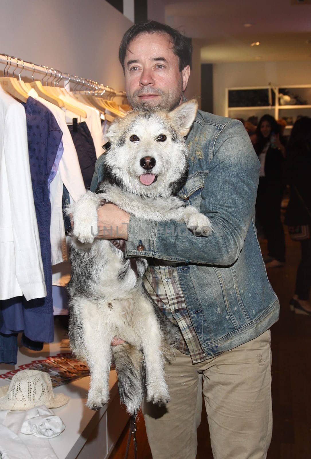 Closed Store Event in Hamburg / Jan Josef Liefers + Dog Tony