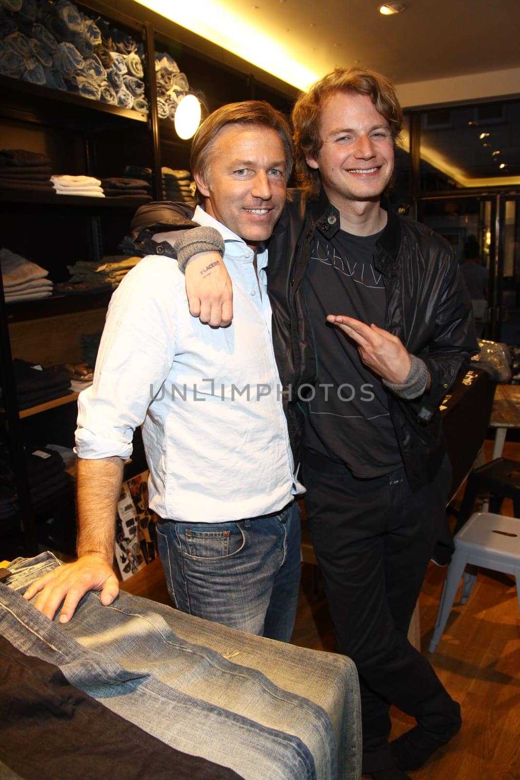 Closed Store Event in Hamburg / Michael Klein ( Closet Geschaeftsfuehrer) und IAN O BRIAN-DOCKER