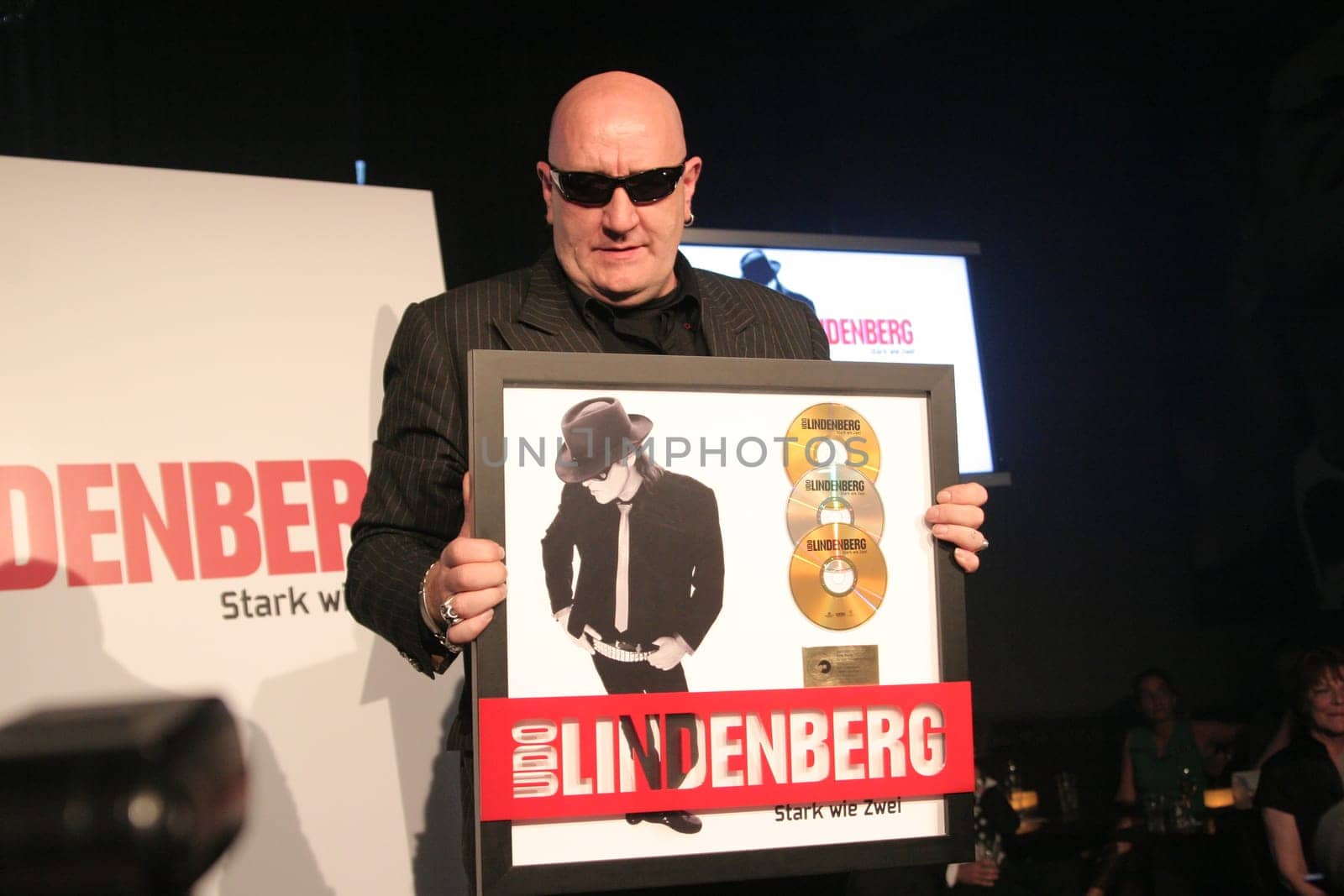 Eddy Kante Gold and Platinum for Udo Lindenberg and contributors of his album at the Edelschuppen Bank in Hamburg on 23.06.2008