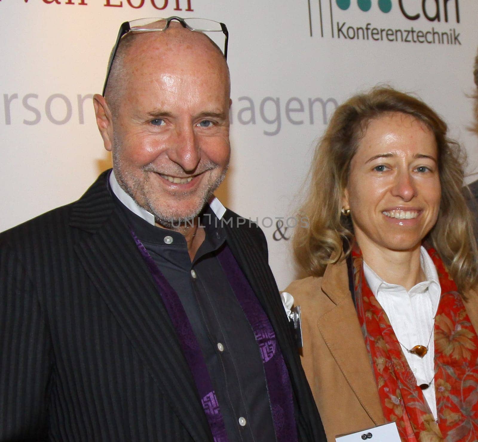 Wolfgang Buss ,Anja Glathe and Albert Darboven ,The Club of Optimists awarded the sixth " Optimist Prize "" to I.T.E.M.S. Africa in the Hanse Lounge Hamburg,29.10.2011"