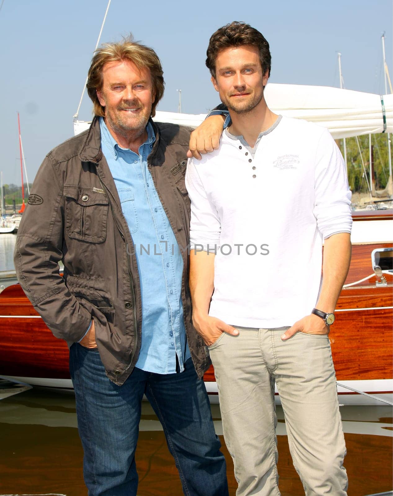 Photocall "Live your life"",Hafen Finkenwerder Hamburg,20.04.2011,Howard Carpendale (Jonathan Clark) and Wayne Carpendale (Finn Sieveking)"