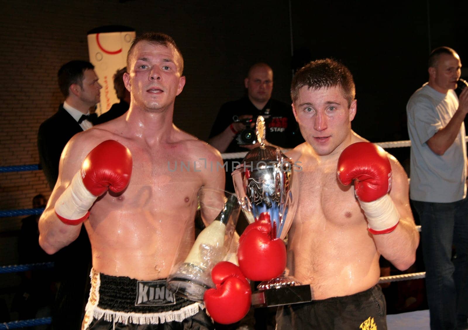 Denis Schneidmiller and Dima Weimer get in the ring kickboxen at the Audimax Hamburg