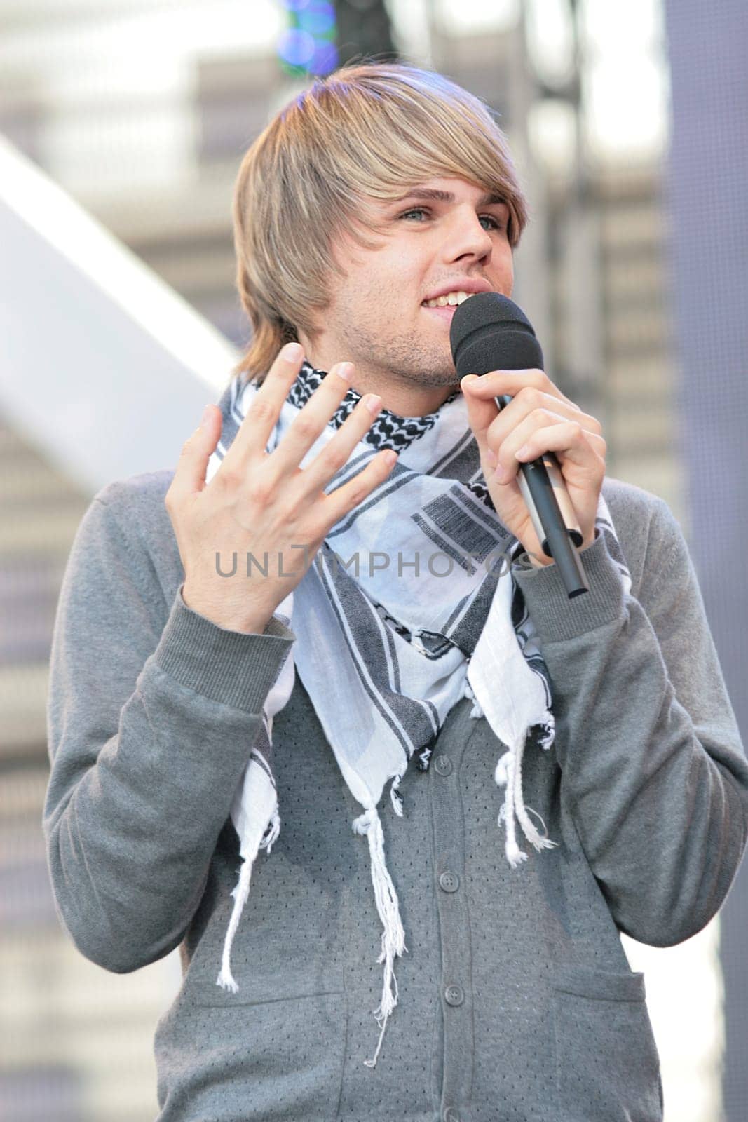 Daniel Schumacher ( DSDS-Gewinner von 2009 ) Eurovision Song Contest Party 2009