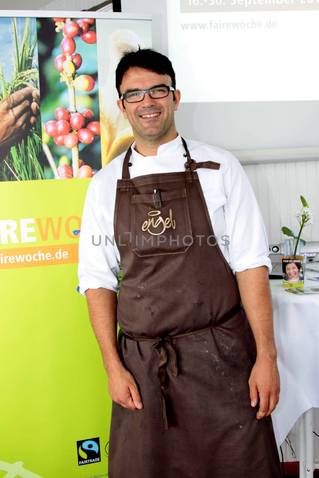 Top Chef,Tarik _Rose Opens Fair Week in HH,Cafe Engels