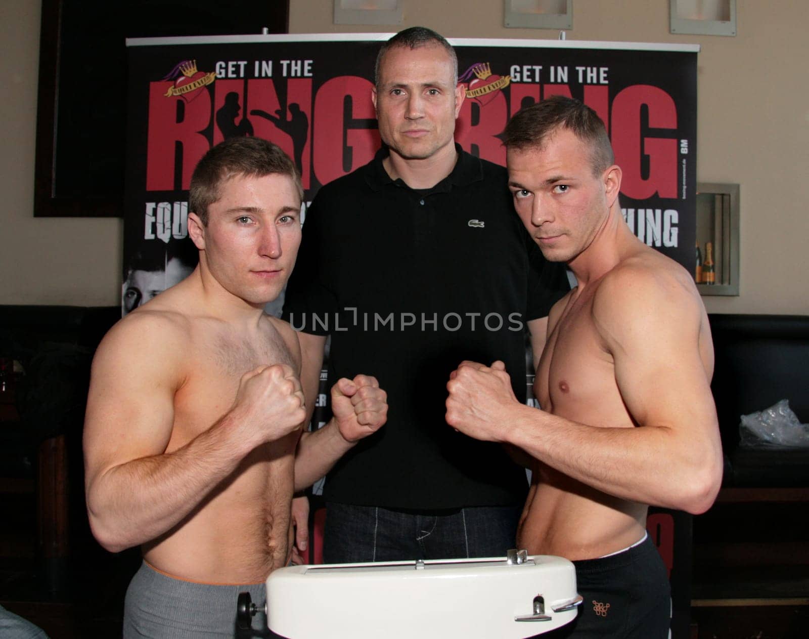 Favorites : Dima Weimer ,Organizer Till Goerres and Denis Schneidmiller Official weigh-in and press conference of K1 Participants: Dima Weimer ,Organizer Till Goerres and Denis Schneidmiller in the Bar Ciu am Ballingdamm Hamburg.Hamburg On April 4th it's time again: The best of the north meet at Get In The Ring for an exchange of blows according to K1 rules. The fourth event of its kind not only offers a whole series of top fights,but this time also presents itself in a new hall,the Auditorium Maximum,better known to the People of Hamburg as the Audimax. which takes place there tomorrow