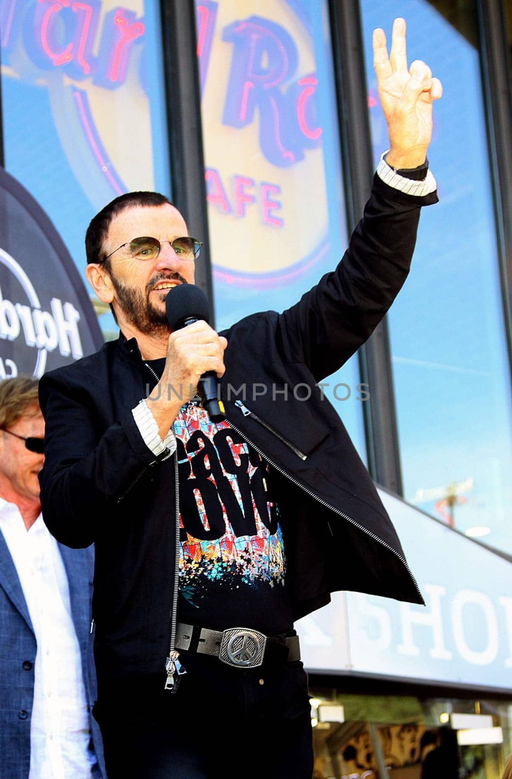 hardrock Cafe ,Ringo Starr ,birthday,celebration,beatles,drummer