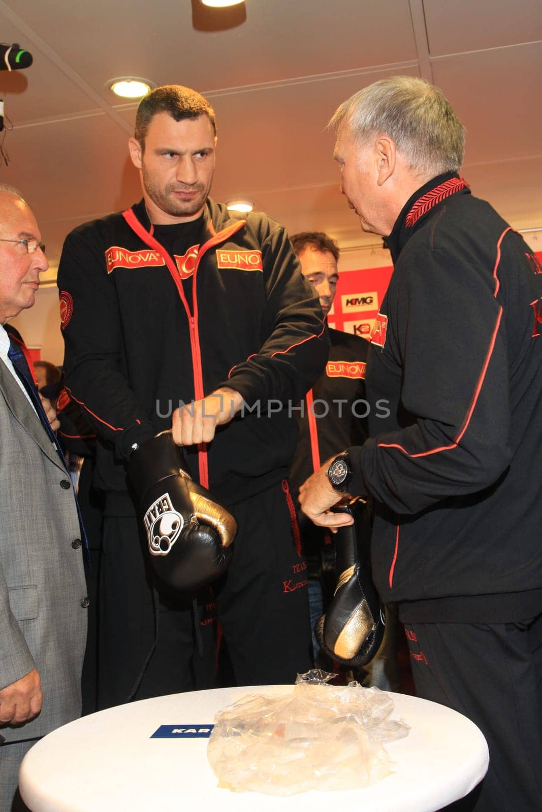 Vitali Klitschko at the weigh-in at Karstadt Sport und Spiel in Hamburg on 15.10.2010