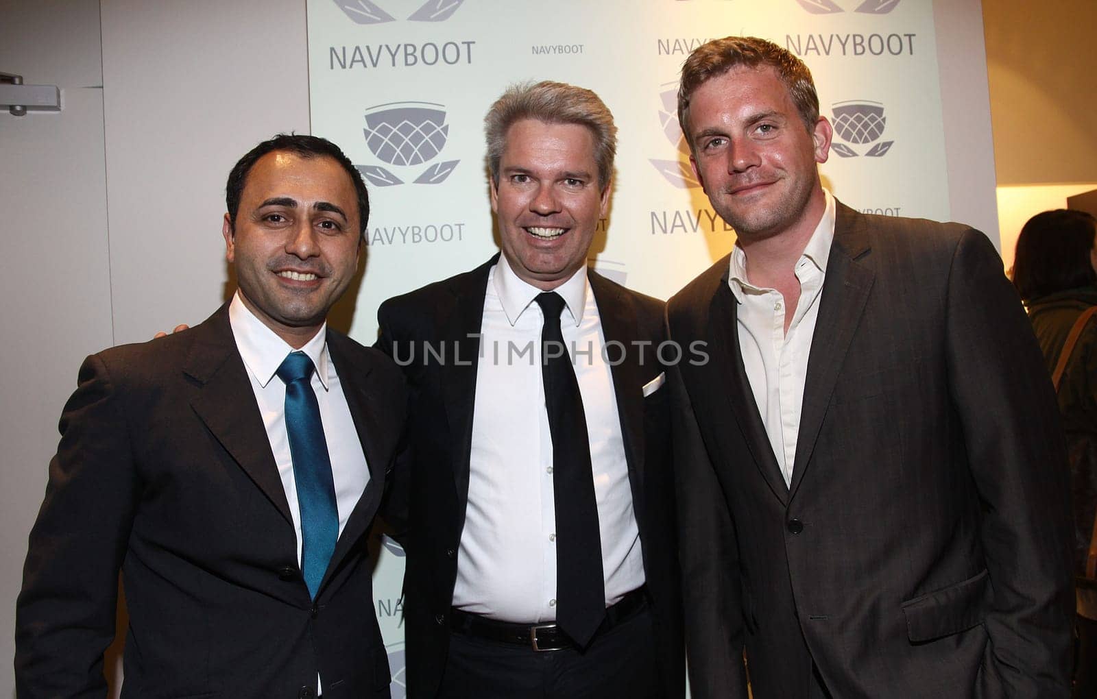 Navyboot Fruehjahr/Sommer 2010 Kampagne by Michel_ Comte in Hamburg / David Aslani und ,Dr. Hendrik Gottschlich ( CEO Navyboot Schweiz) und Sebastian Bezzel