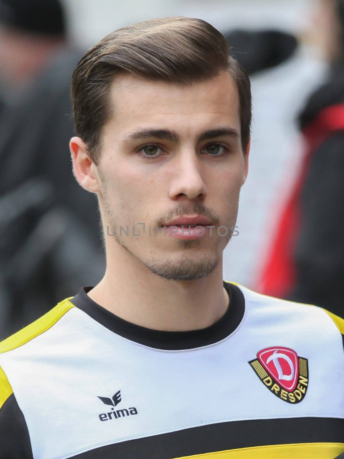 Sinan Tekerici (SG Dynamo Dresden) 3rd League Season 2015/2016 Point game Hallescher FC against SG Dynamo Dresden