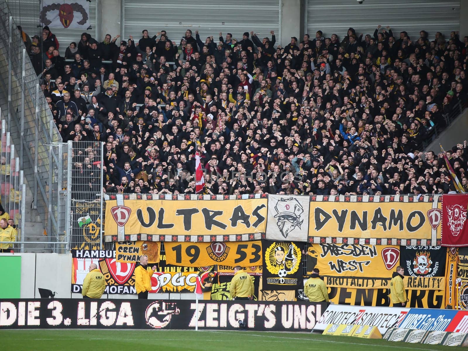 Guest fan block Dynamo Dresden at the 3rd league season 2015/2016 point game Hallescher FC against SG Dynamo Dresden