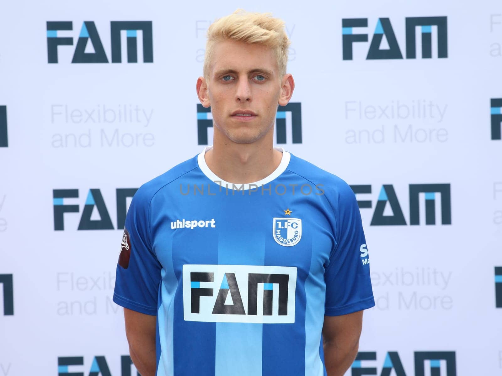 Torge Bremer (1.FC Magdeburg) in the squad of 1. FC Magdeburg Season 2015/2016