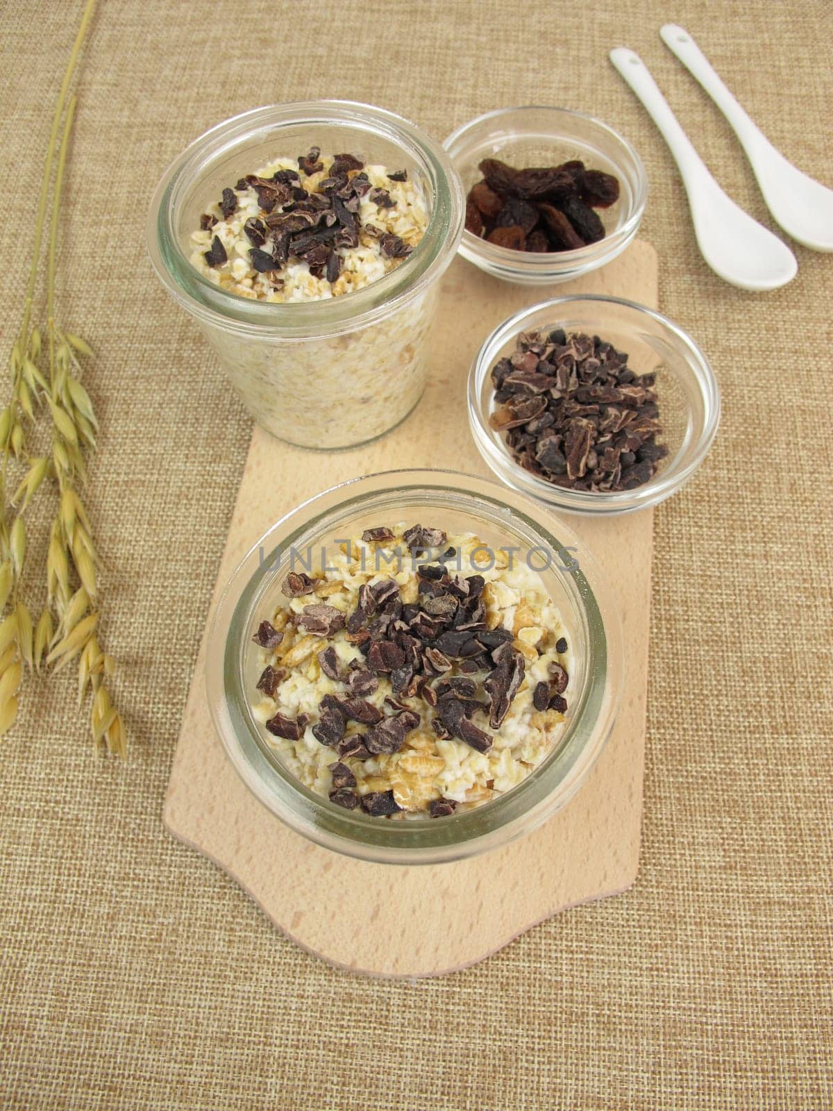 Overnight oats with cocoa nibs and sultanas