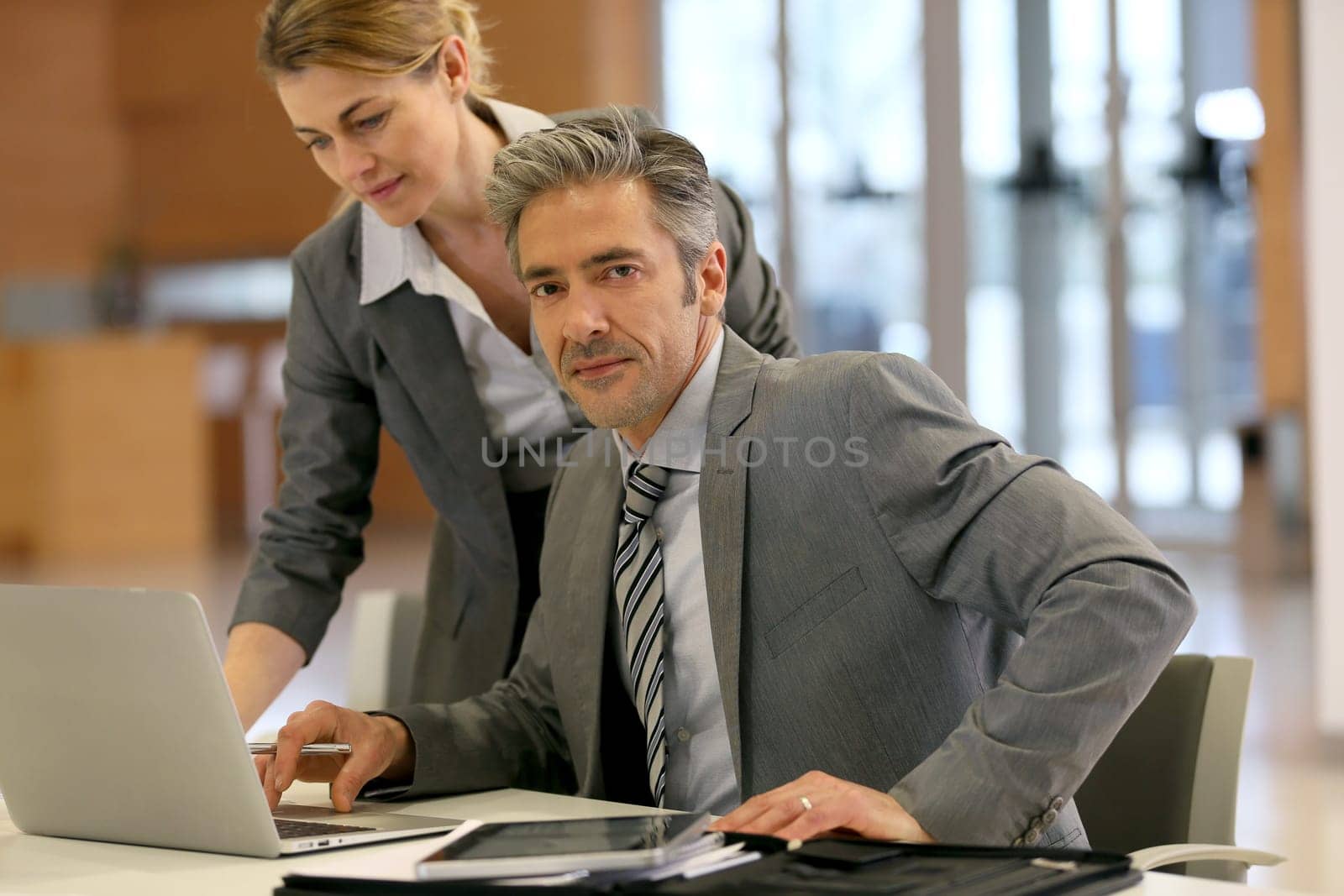 Businesspeople in a work meeting