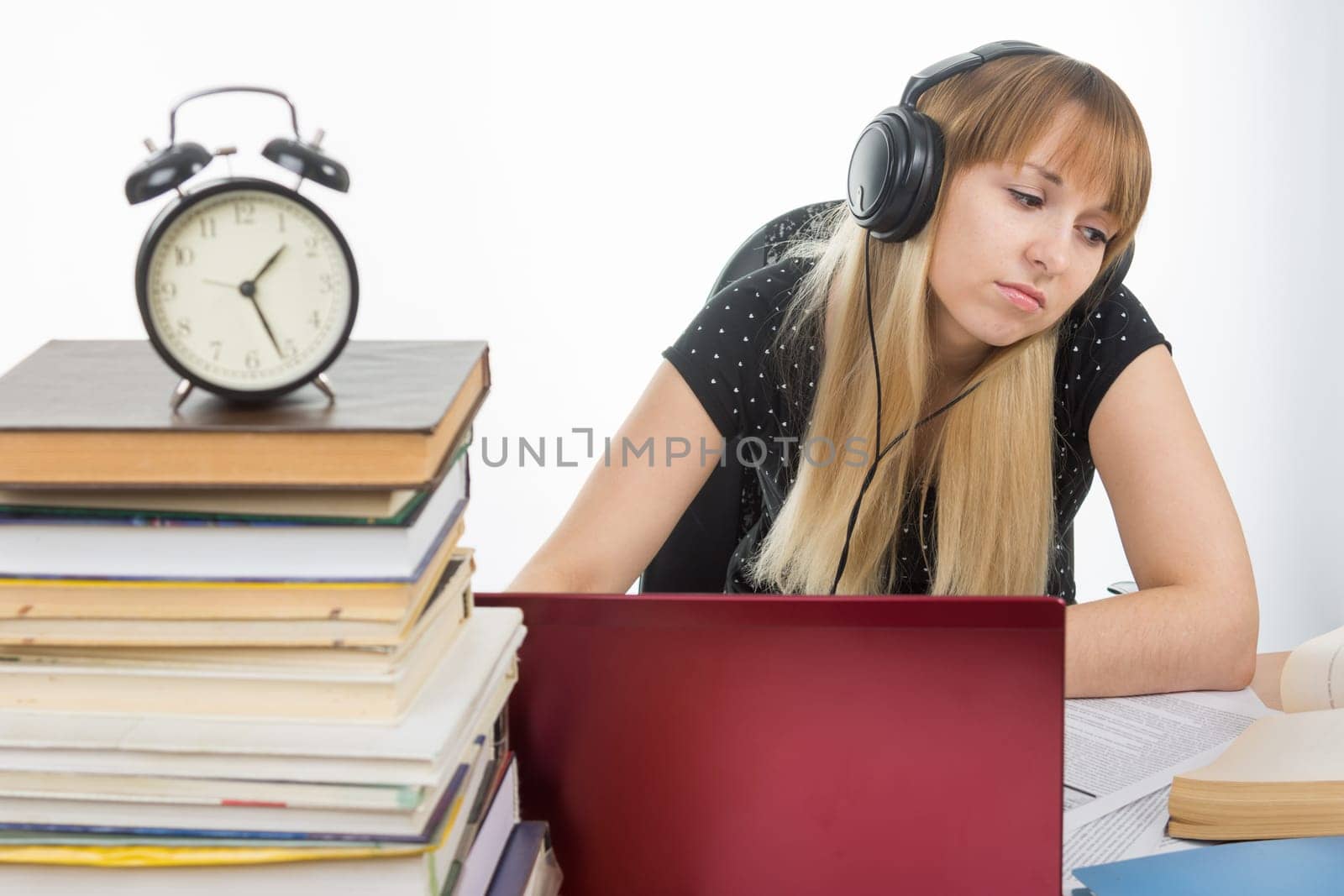Student studying late at night preparing for the exam