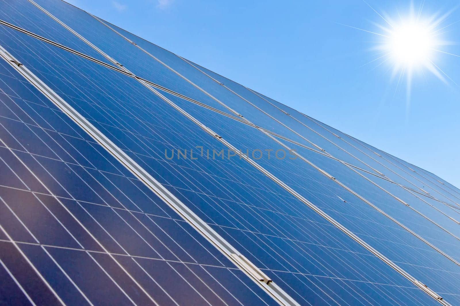 Roof with solar cells and sun