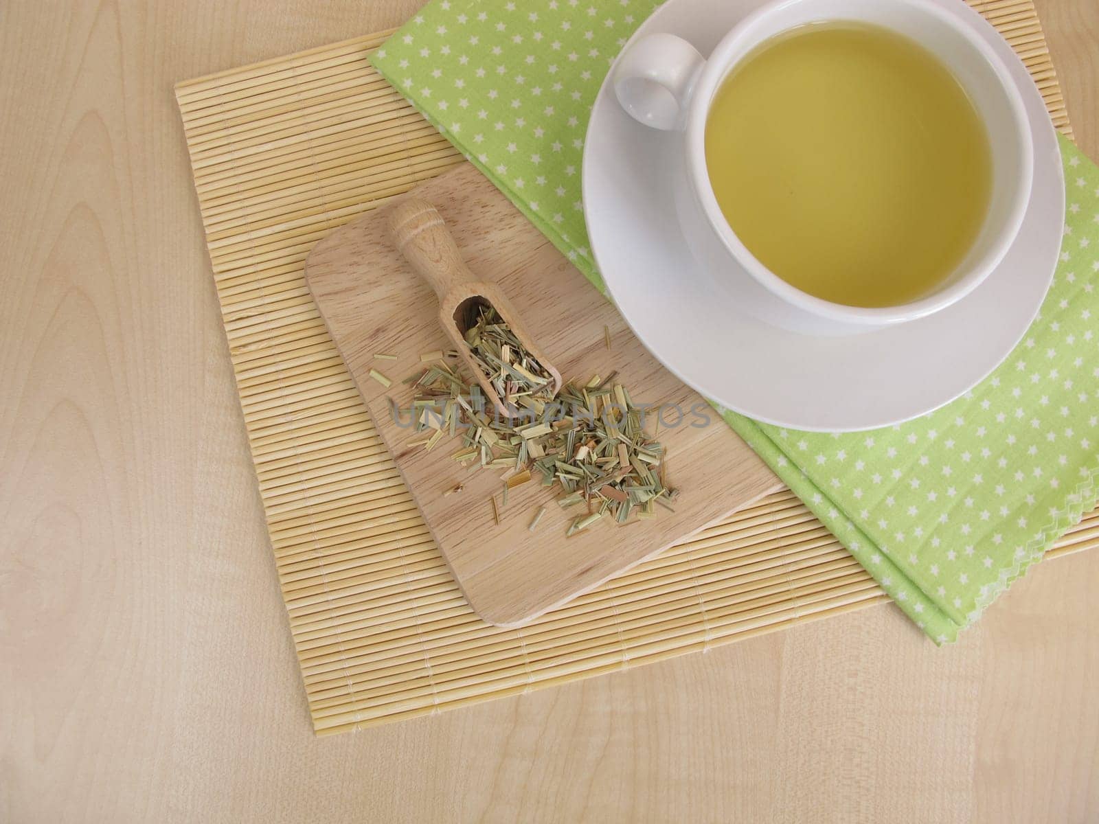 Tea with lemongrass