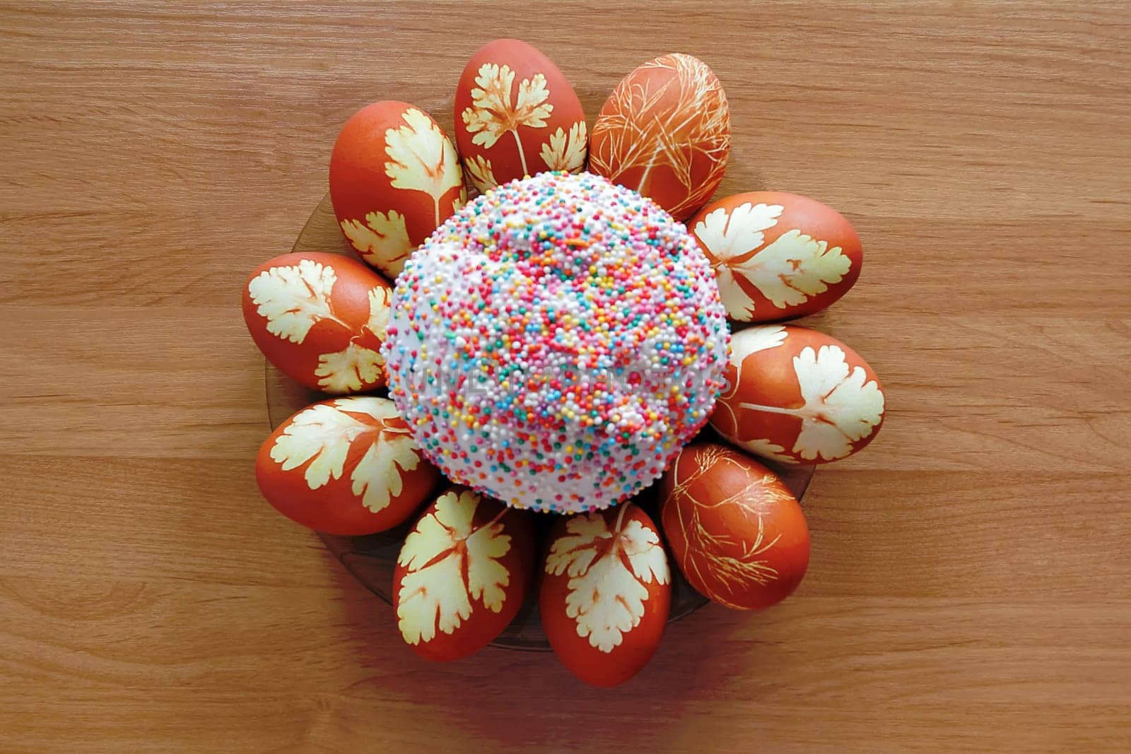 Image of Easter eggs and sugar pie