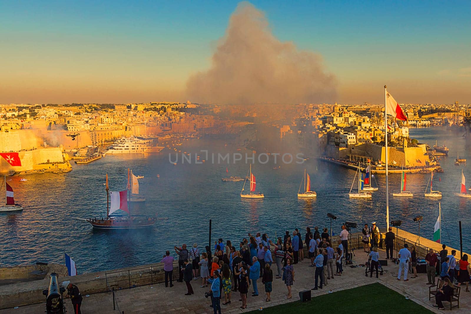 Powder vapor over Great Harbour