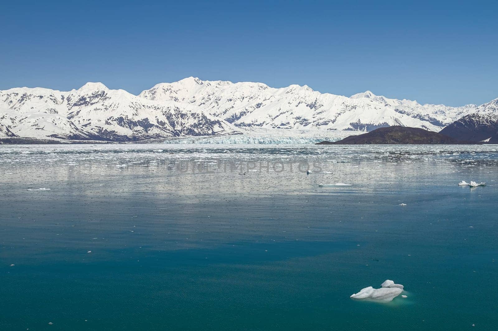 Hubbard Glacier in Yakutat Bay, Alaska.
