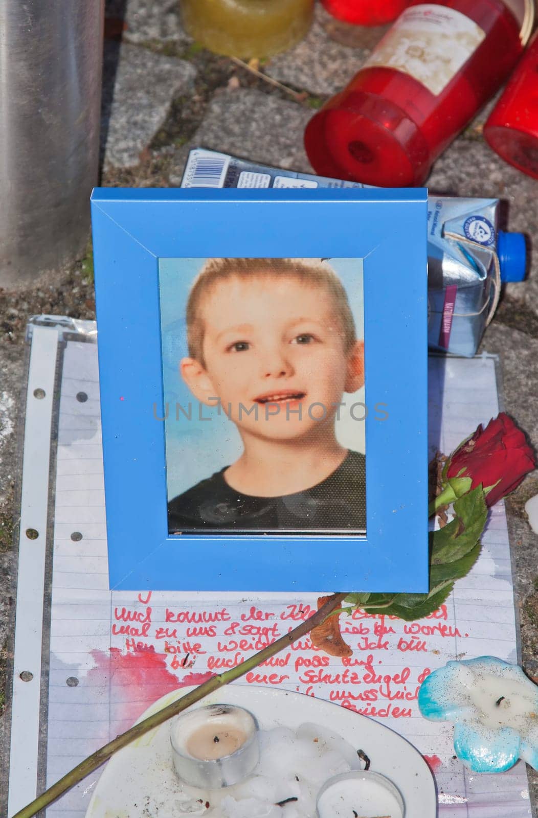 Commemoration of Elias and Mohamed at lageso,State Office for Health and Social Affairs,in Berlin,Turmstrasse,The 32-year-old Silvio S. (alleged perpetrator) is said to have kidnapped and killed Elias (6) from Potsdam and the refugee child Mohamed (4)