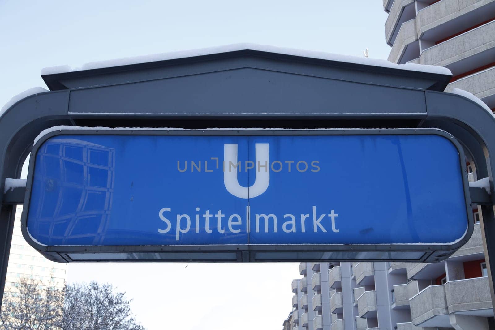 spittelmarkt metro sign in berlin