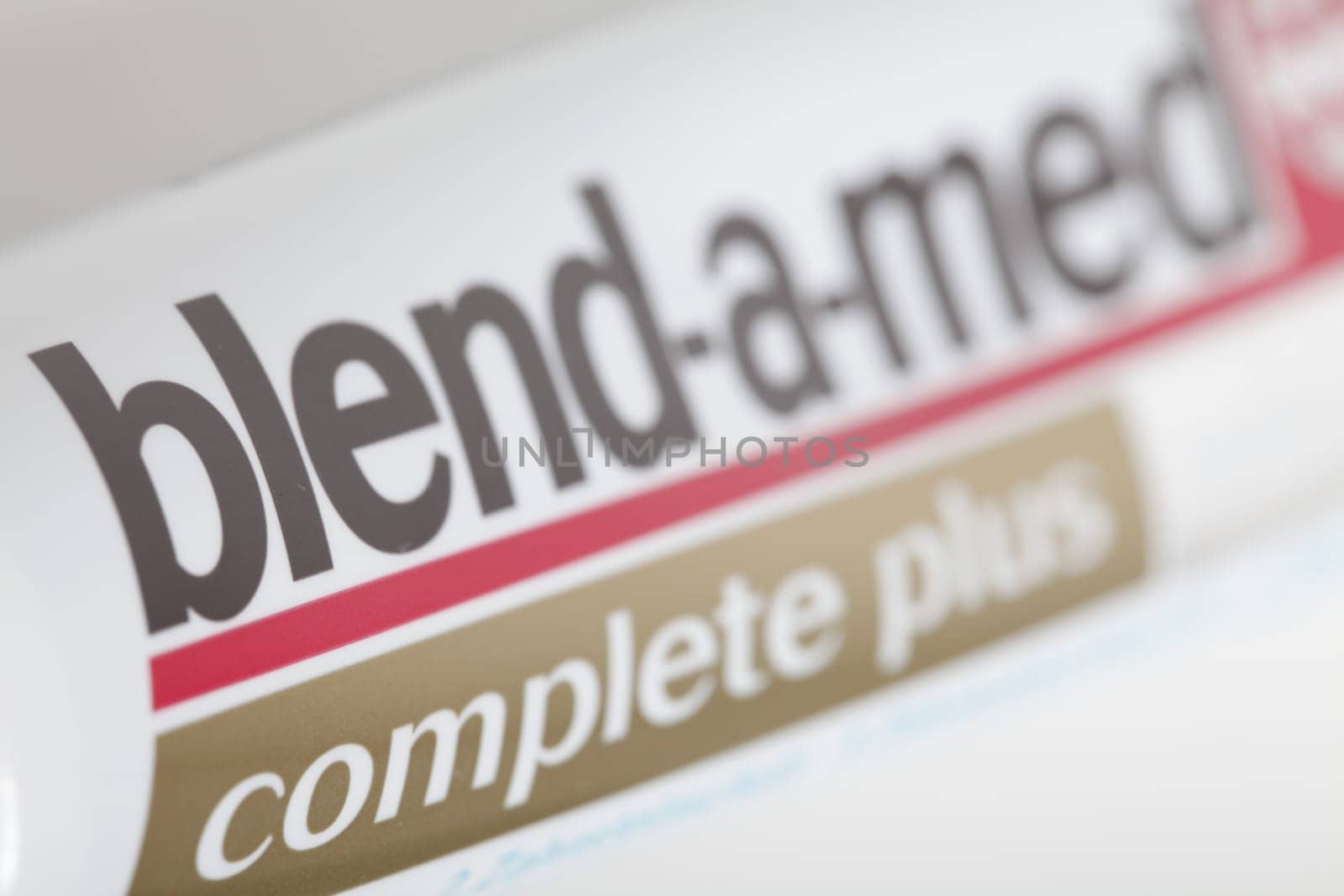 Blend-a-med toothpaste tube