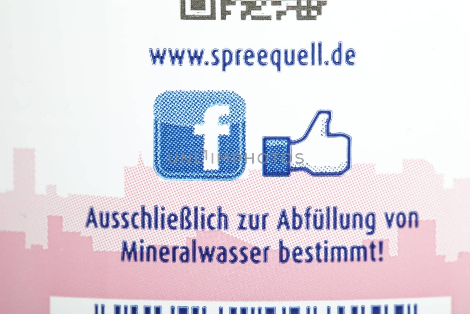 Facebook icon on Spreequelle water bottle