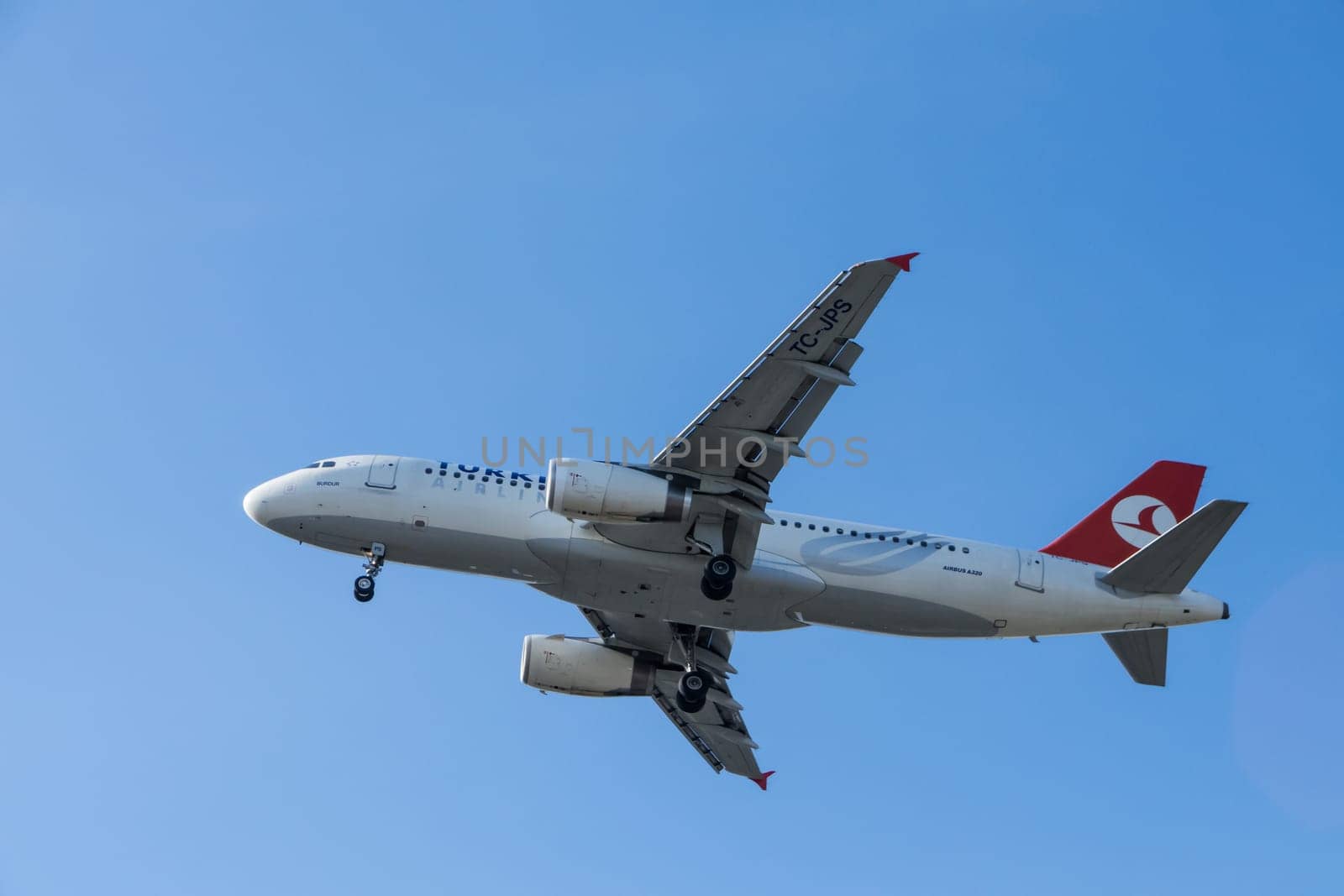 Turkic airlines plane.