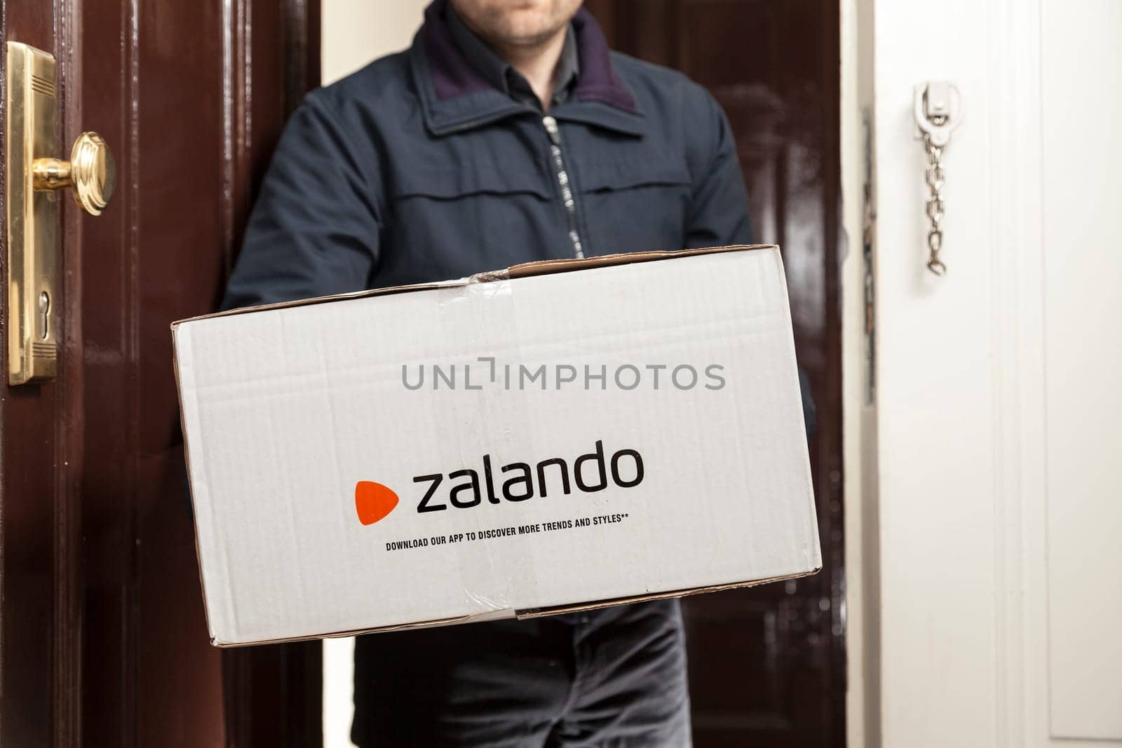 Parcel of Zalando (online shop in germany)