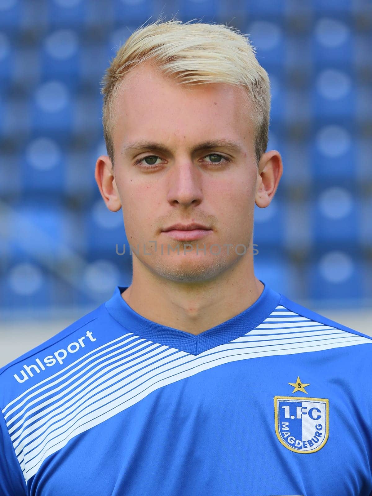 Julius Düker in the squad 1. FC Magdeburg - 3. Football League - Squad season 2016/17