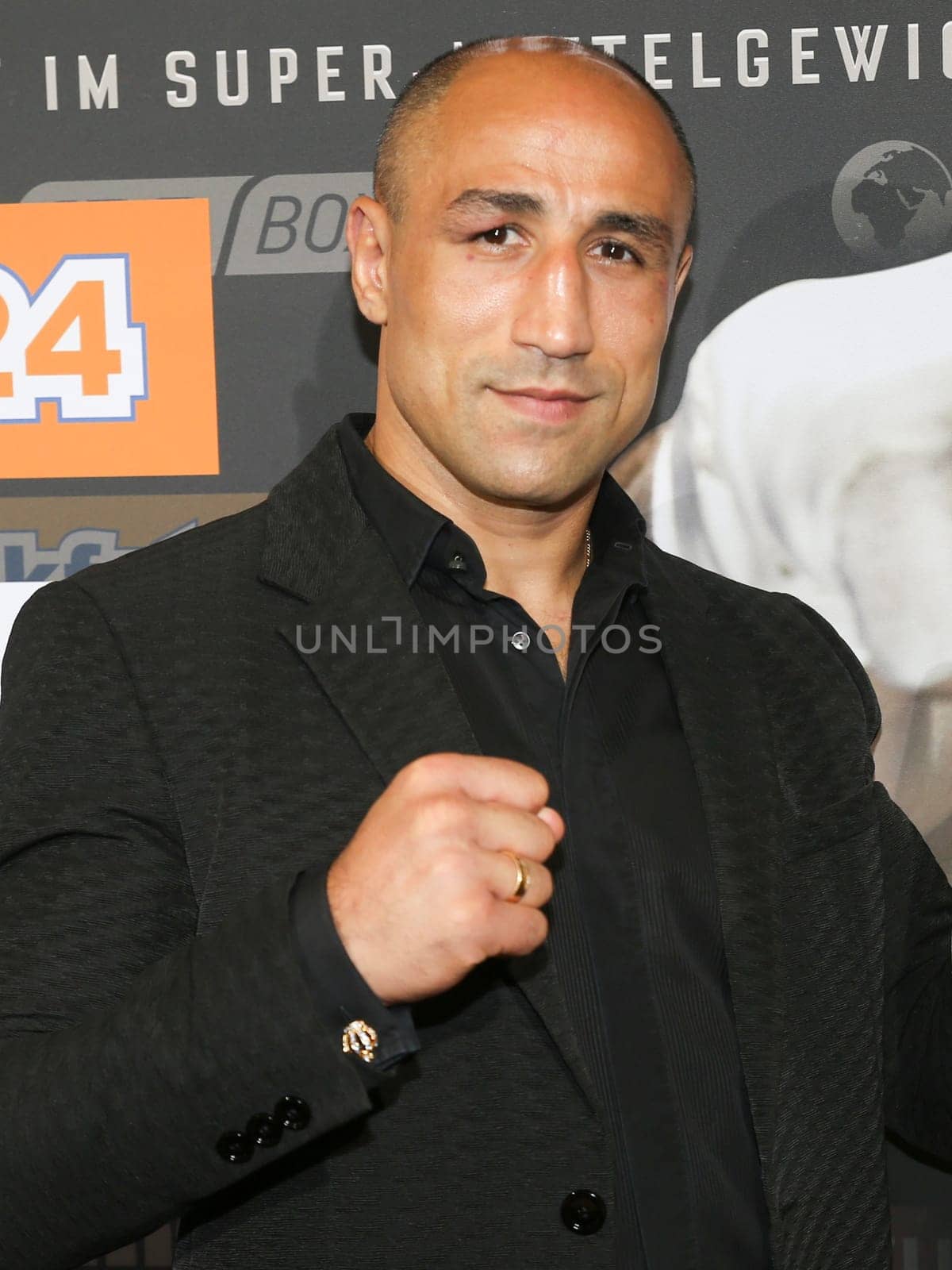 Super middleweight boxer Arthur Abraham (Team Sauerland) at SAT1 Ran - Boxing on 16.07.2016 in the Max-Schmeling-Halle Berlin